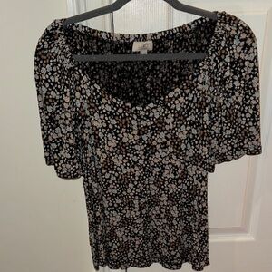LOFT Black Floral Scoop-Neck Short Sleeve Tee